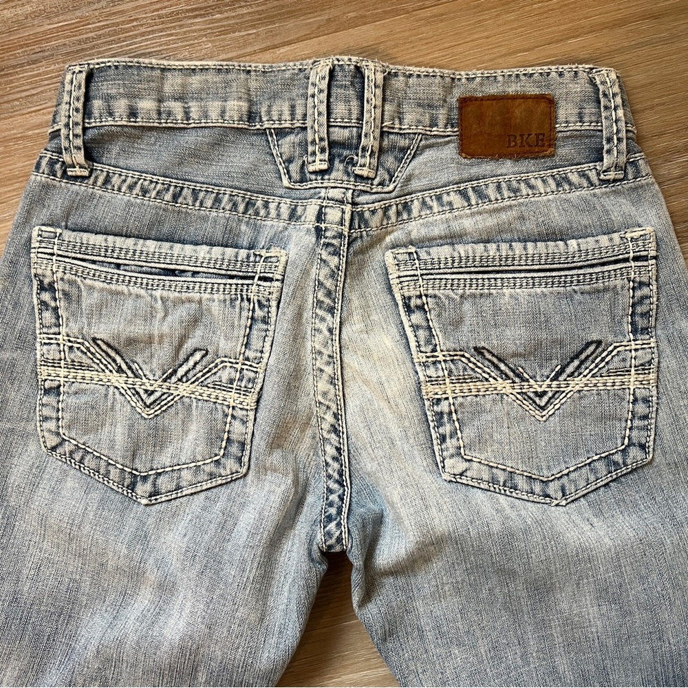 BKE Fulton Bootcut Jeans 28R Light Wash Y2K Distressed - Picture 8 of 9